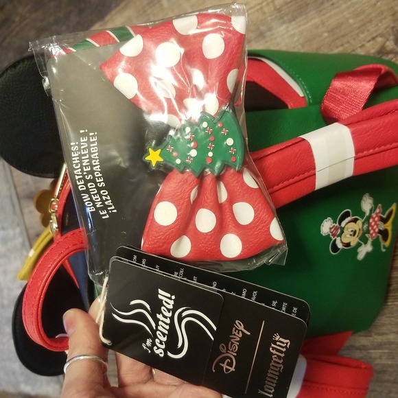 Loungefly 3 BOWS Scented NWT Hard Tag Backpack Minnie Mouse Christmas
